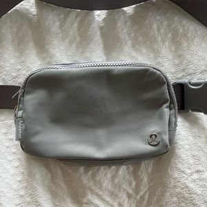 Everywhere belt bag
